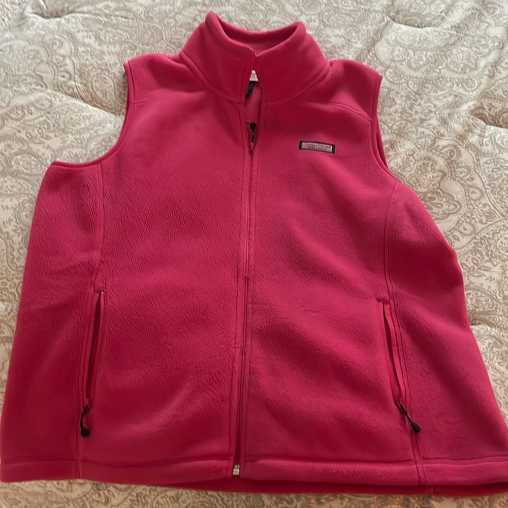 Vineyard vines fleece vest